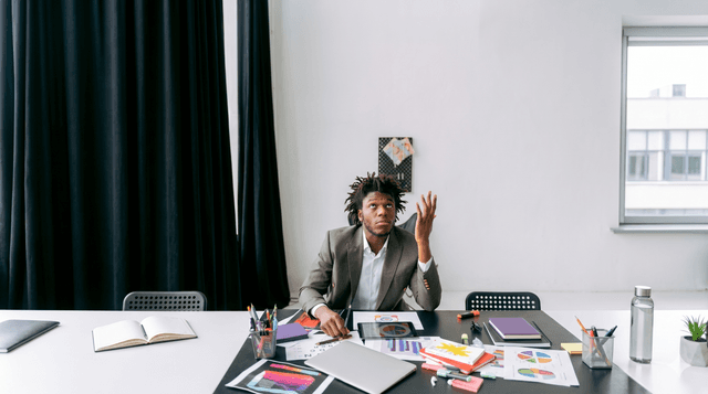 Moving Beyond AI Curiosity to Confidence and Adoption